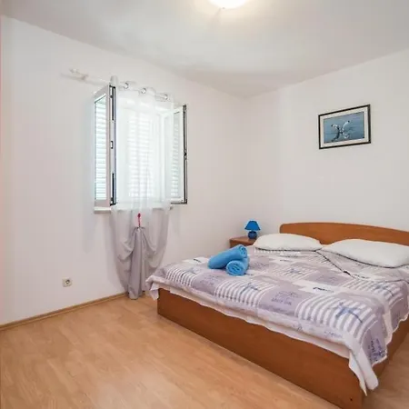 Batinic Apartment *