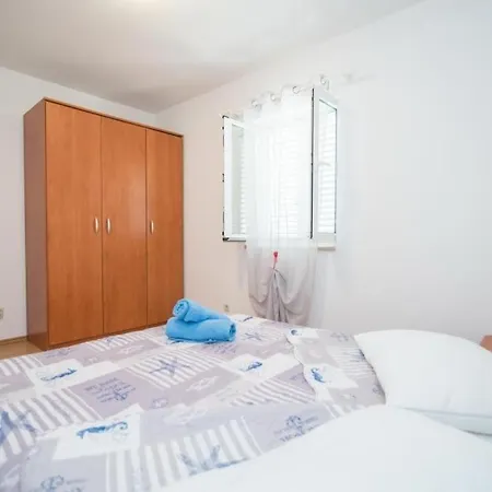 Batinic Apartment Supetar