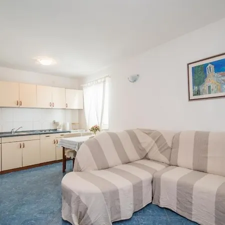Batinic Apartment *