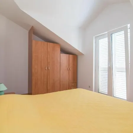 Apartment Batinic *
